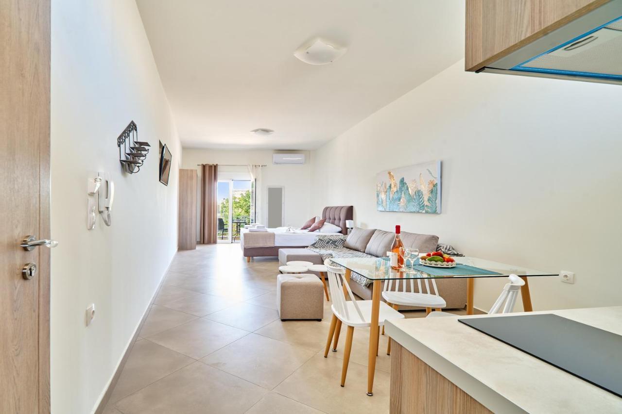 Bella Apartment กิสเซมอส ภายนอก รูปภาพ